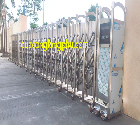 Sản xuất và phân phối cổng xếp inox tại Thái Bình